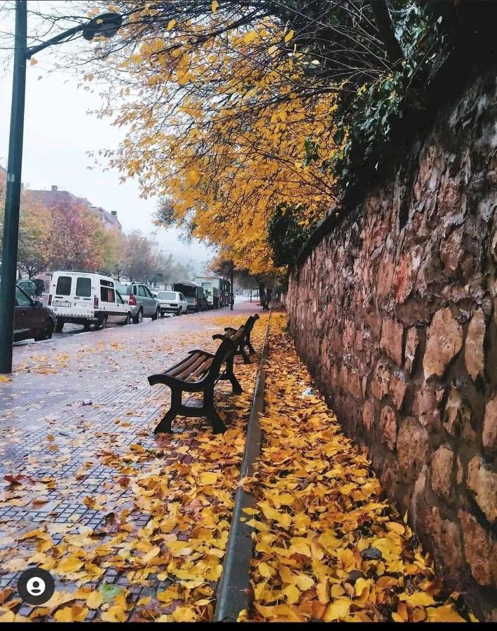 Issli Appartment Climatise Hiver Et Ete Azrou Exterior foto